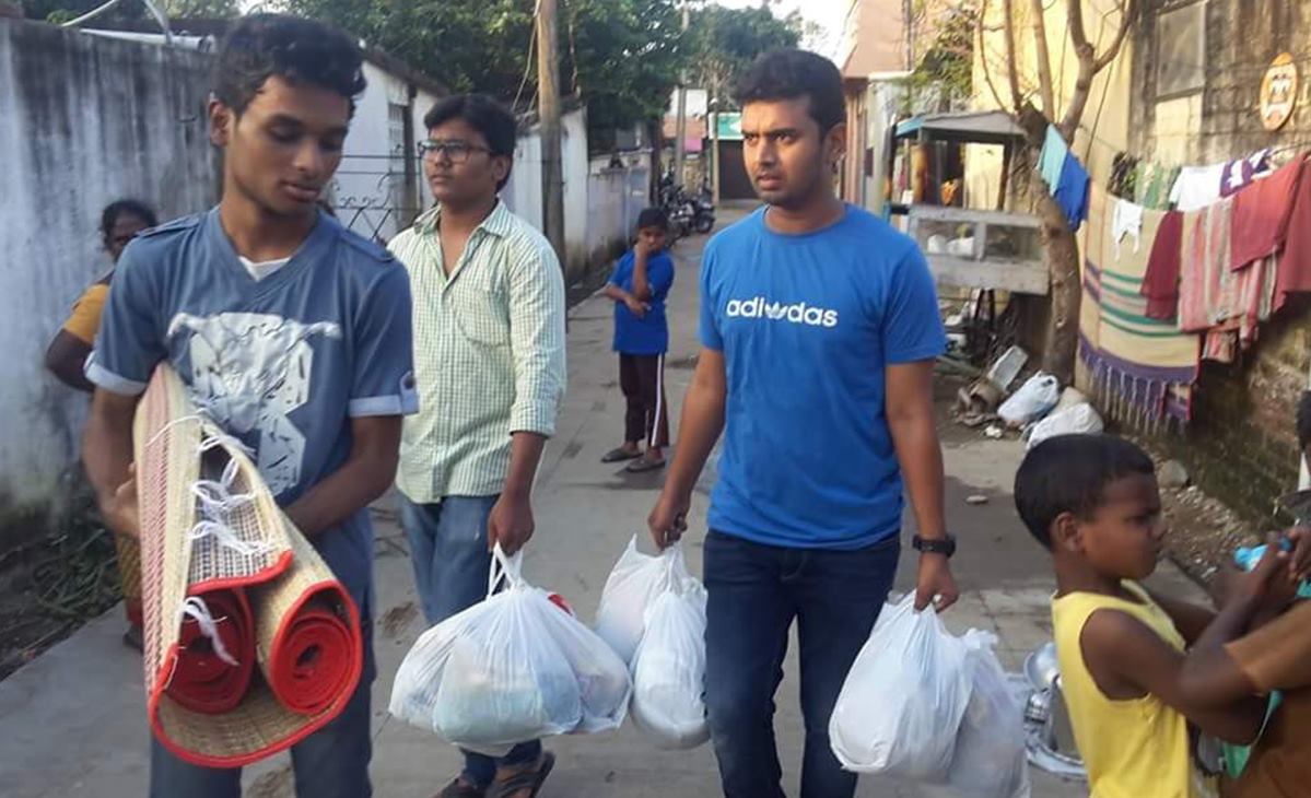 Grocery and essentials distribution 2015 Chennai floods