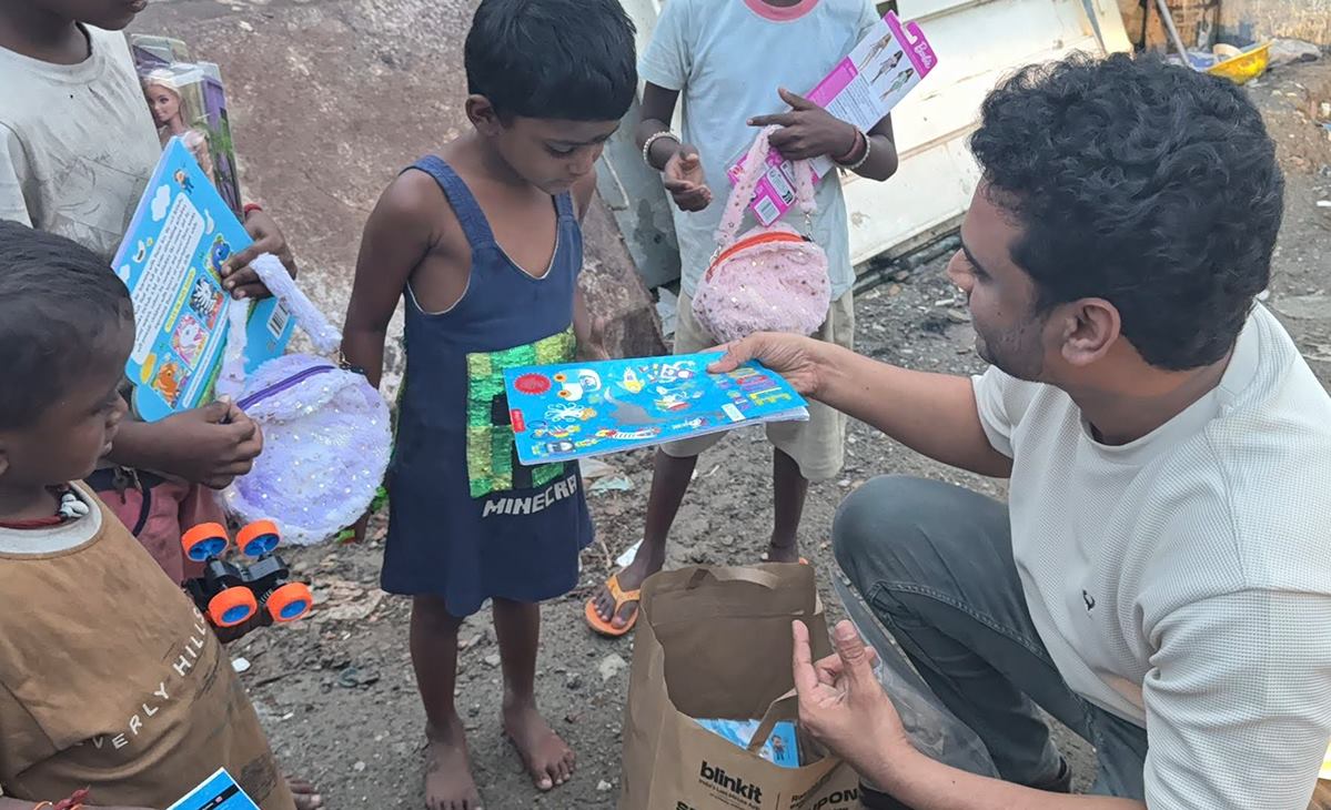 Anniversary giving day