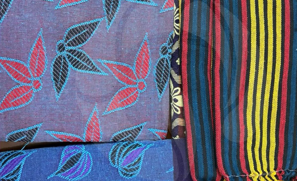 Blankets distributed to people in need by Glint